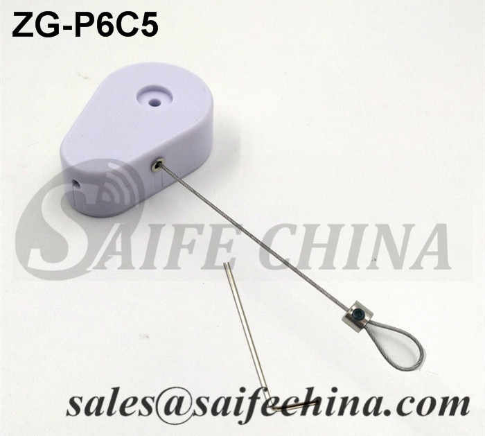 Retractable Cable Display 