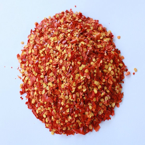 Dehydrated Crushed Chilli Peppers 5mm Red Chili Flakes 8 Mesh