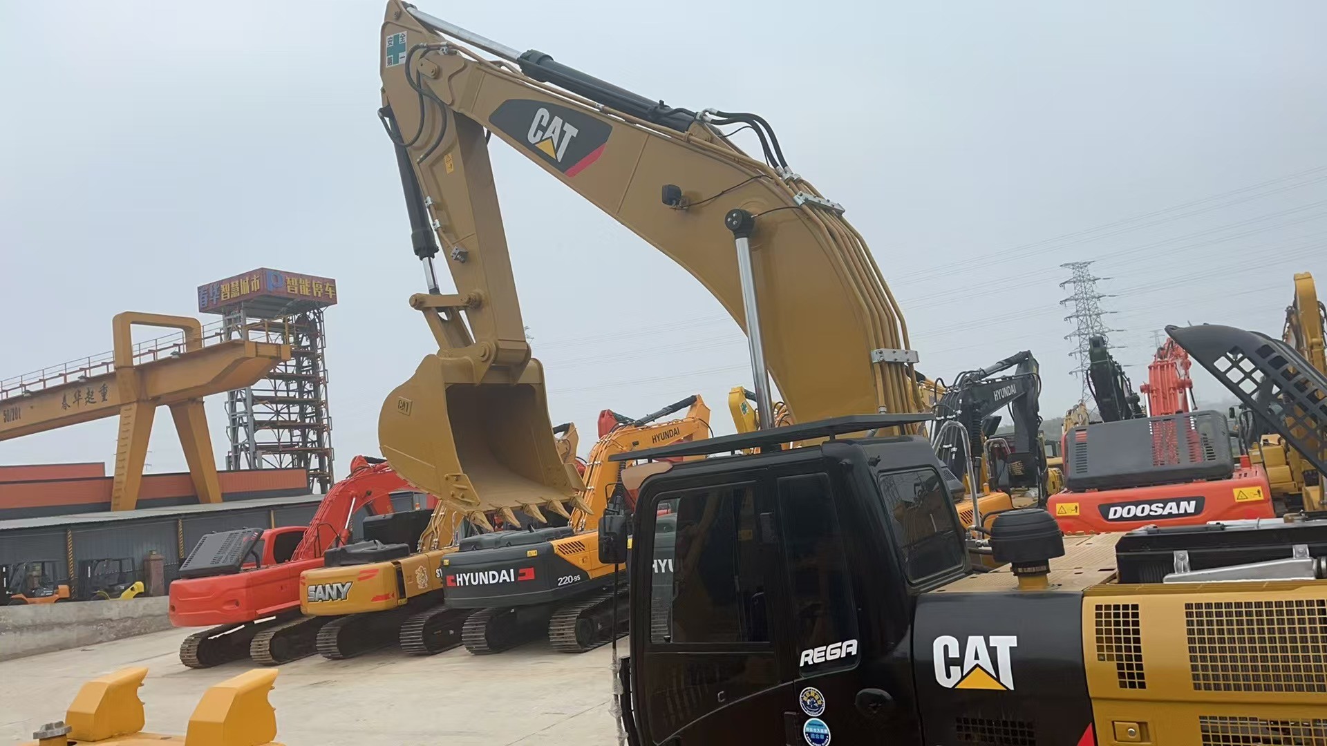 Original Japan Caterpillar CAT330D2L Excavator 30ton Large Excavator CAT330 CAT330D Used Excavator In Good Condition