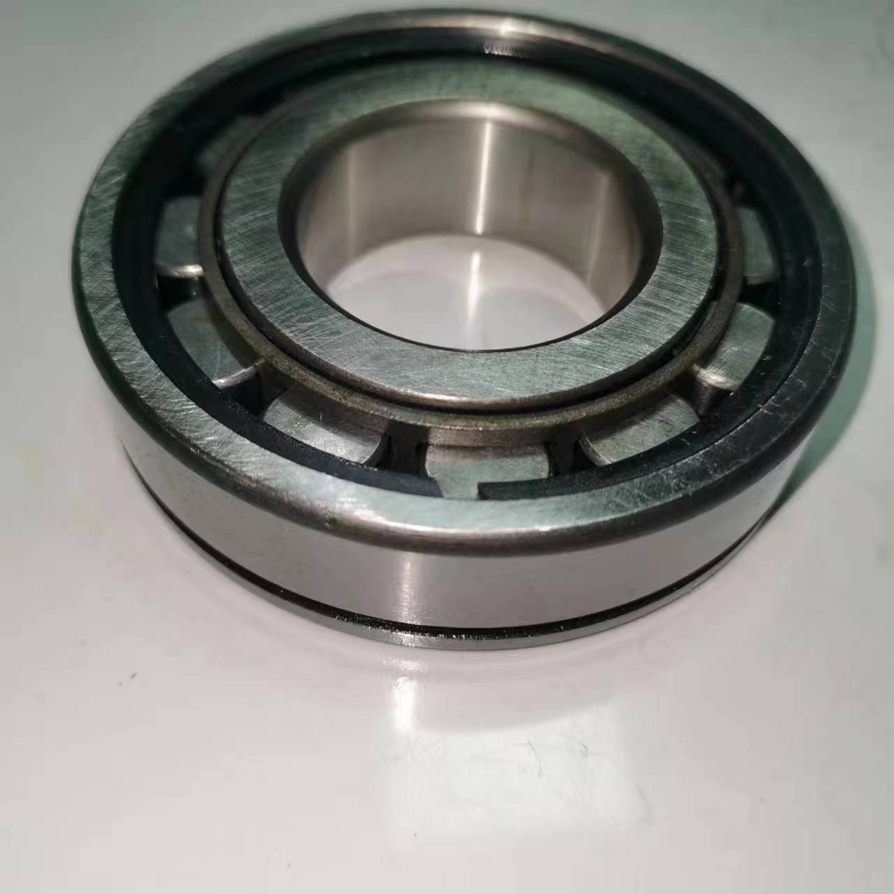 Metal 16 Gear Cylindrical Roller Bearings NCL308EN The Perfect Upgrade for Wheel Hub