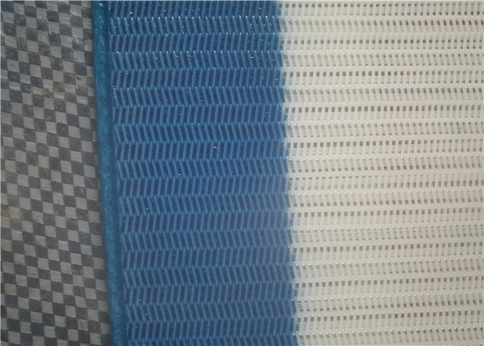 Spiral Loop Width 1-10mm Polyester Mesh Belt Flat Surface