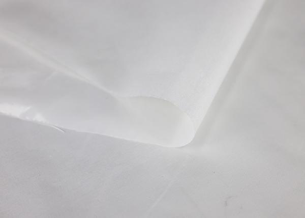 Water Resistant Non Flammable Fabric , 0.4mm Thickness High Strength Glass Fiber