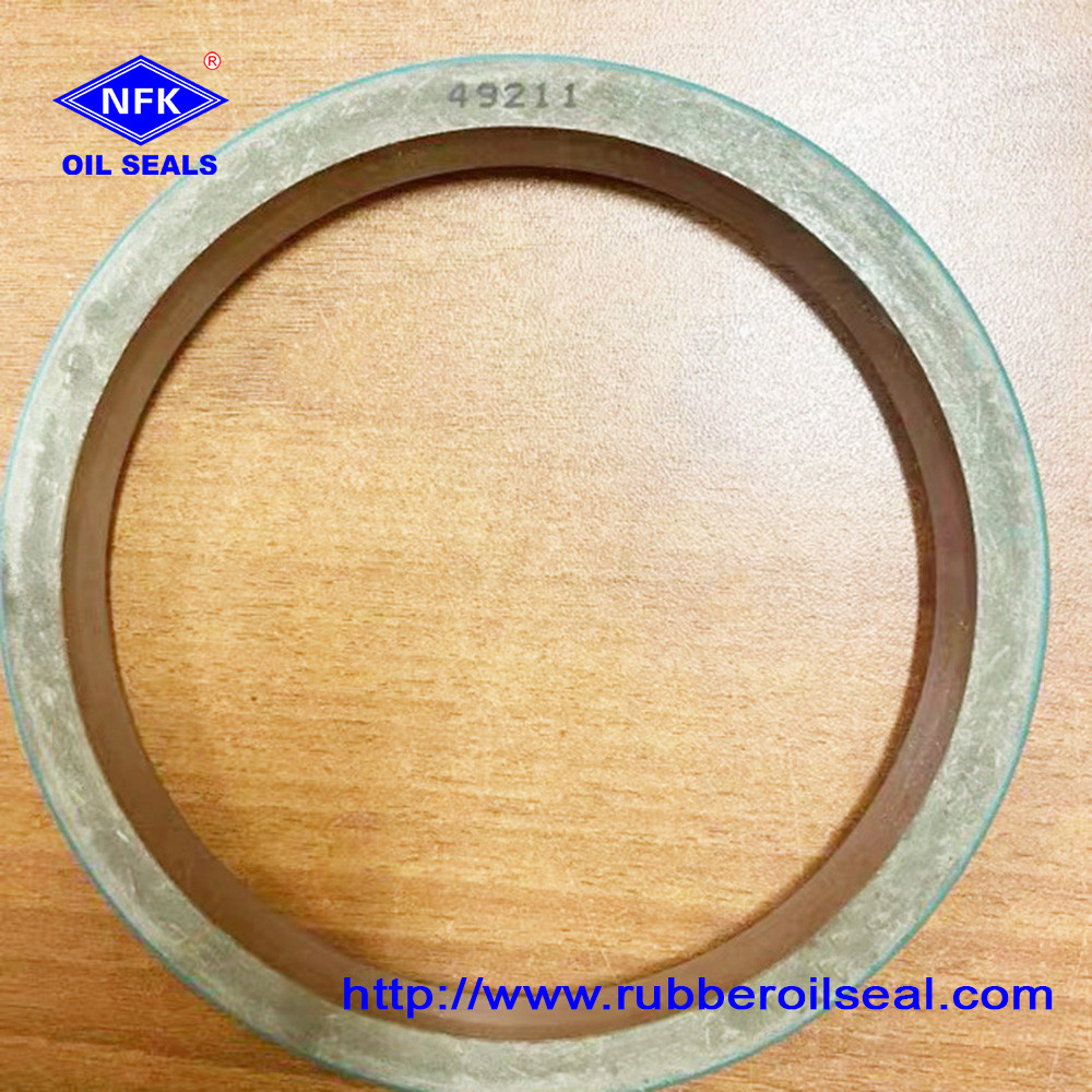 High Pressure SKF NBR FKM Rotary Oil Seal For Hydraulic Pump Motor