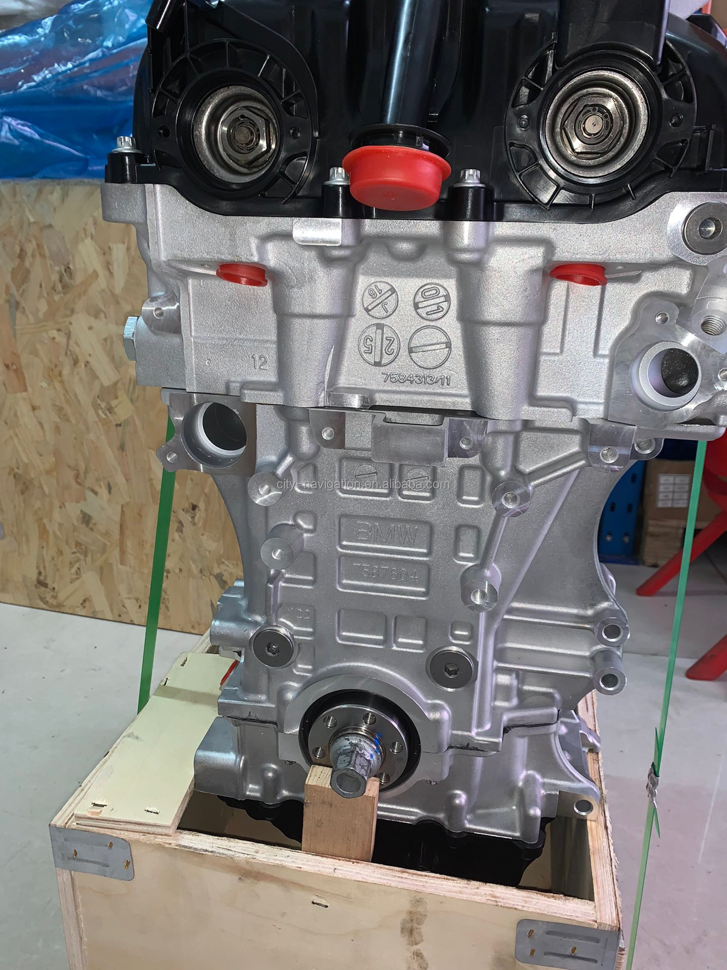 2.0L N20B20 Engine for BMW X1 X2 X3 Z4 520 320 E84 F18 F35 F30 105-135KW Standard Torque