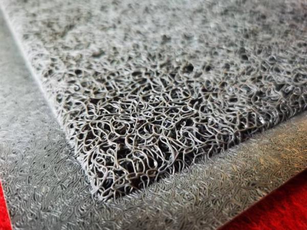 Dark Grey Twisster Entrance Mat with Anti-Slip Backing Keep Your Floors Clean