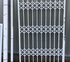  High Grade 6063 Aluminium Trellis Security Gates , Sliding Trellis Door Manufactures