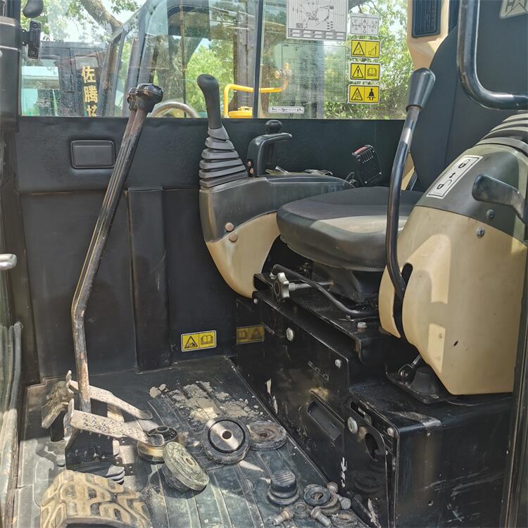 Used CAT306E Excavator from America 6175 KG Machine Weight and Original Hydraulic Pump