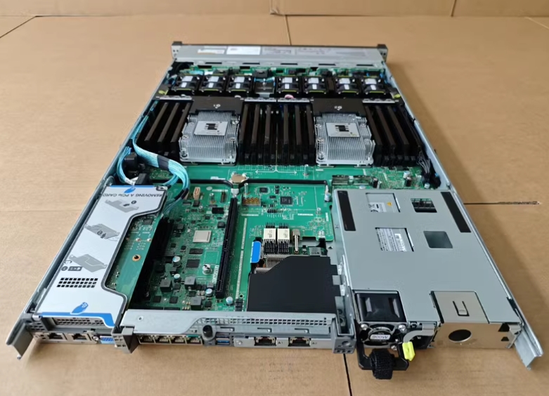 Stock 1288Hv5 1U Rackmount Server with 2.2GHz Processor DDR4 32GB Memory 1TB SSD HDD Advanced Technology