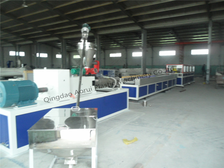 Conical Twin Screw Extruder Plastic Profile Production Line , PVC WPC Profile Extrusion Machine