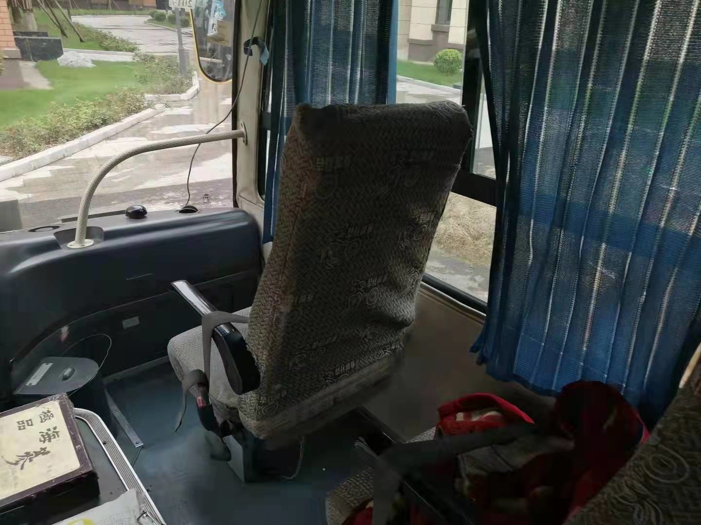 2014 Year 26 Seats Used Mini Bus YUTONG Used School Bus With Front Engine