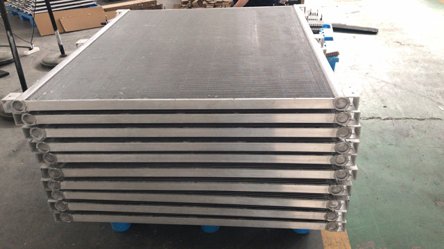 Aluminum 380V Microchannel Heat Exchanger Customer design