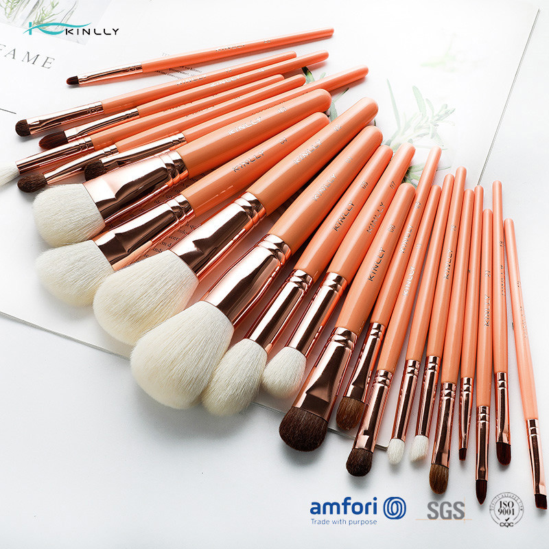 22pcs Wooden Handle Makeup Brushes With Natural Hair And Wooden Handle