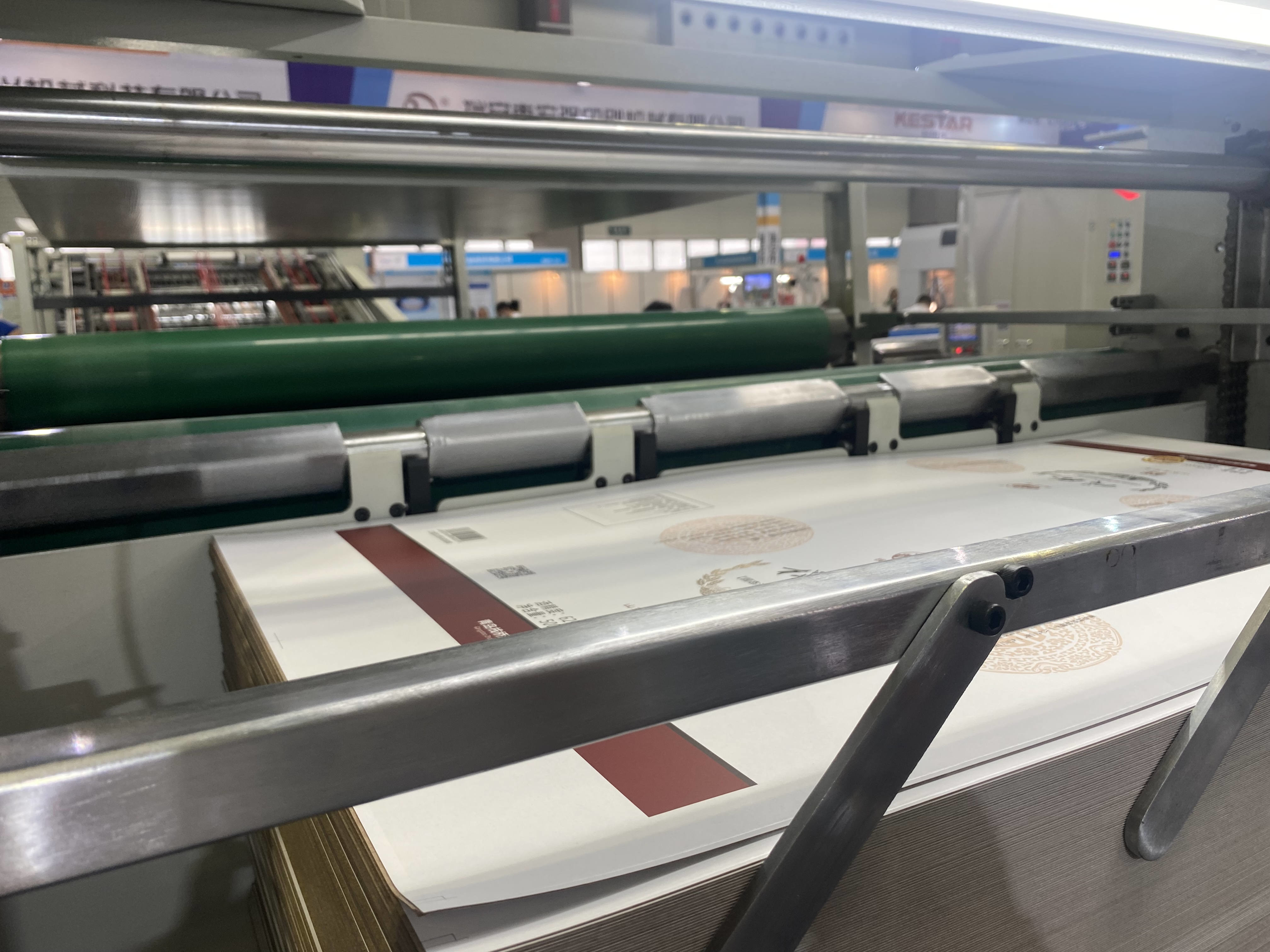 600*600mm Litho Fully Automatic Lamination Machine 105 pcs/min