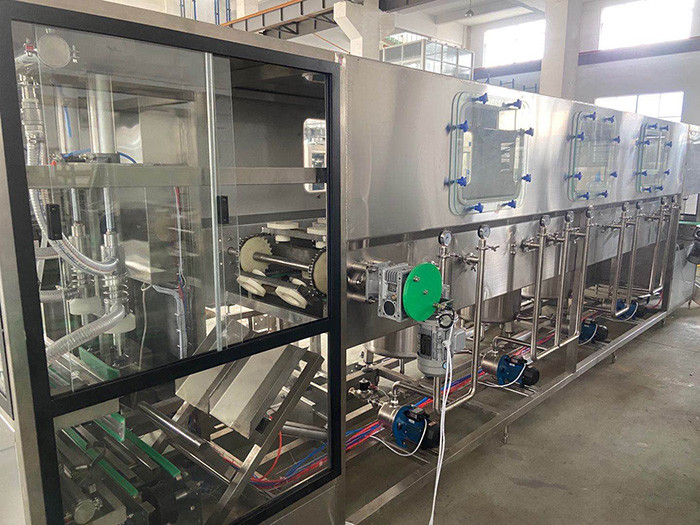 5 Gallon Capping Beverage Filling Machine 200BPH