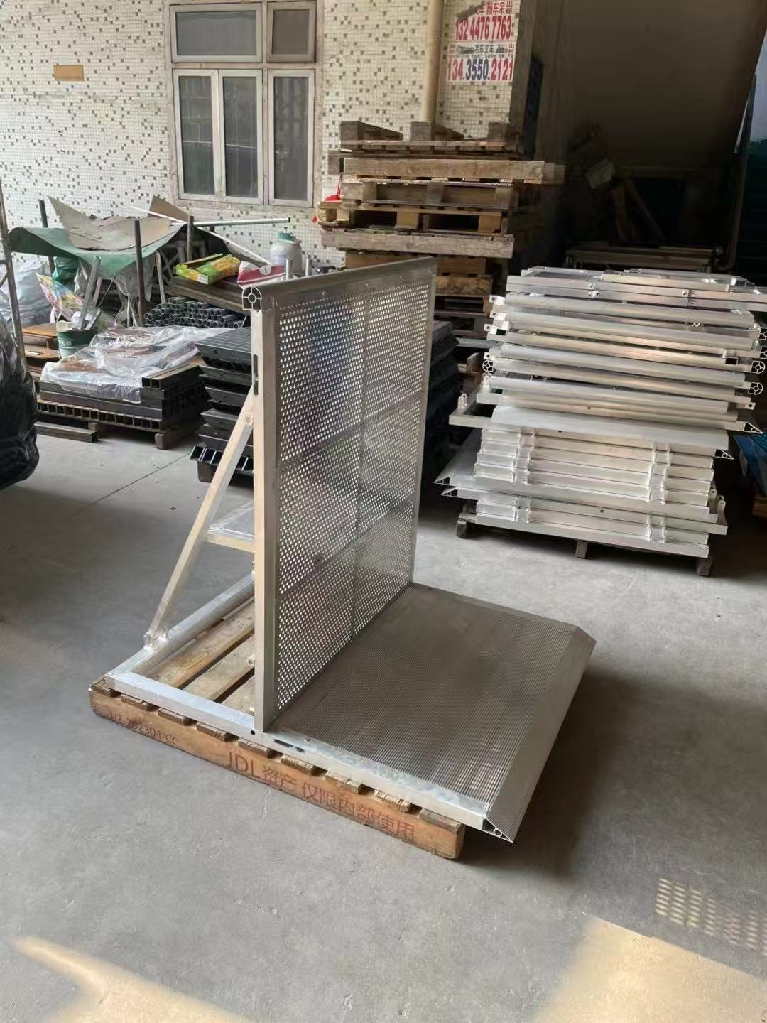 Aluminum Crowd Control Barrier Fence Quick Assembly For Trade Shows / Events