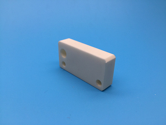 CE Approved High Hardness Bar Shape Alumina Ceramic Parts