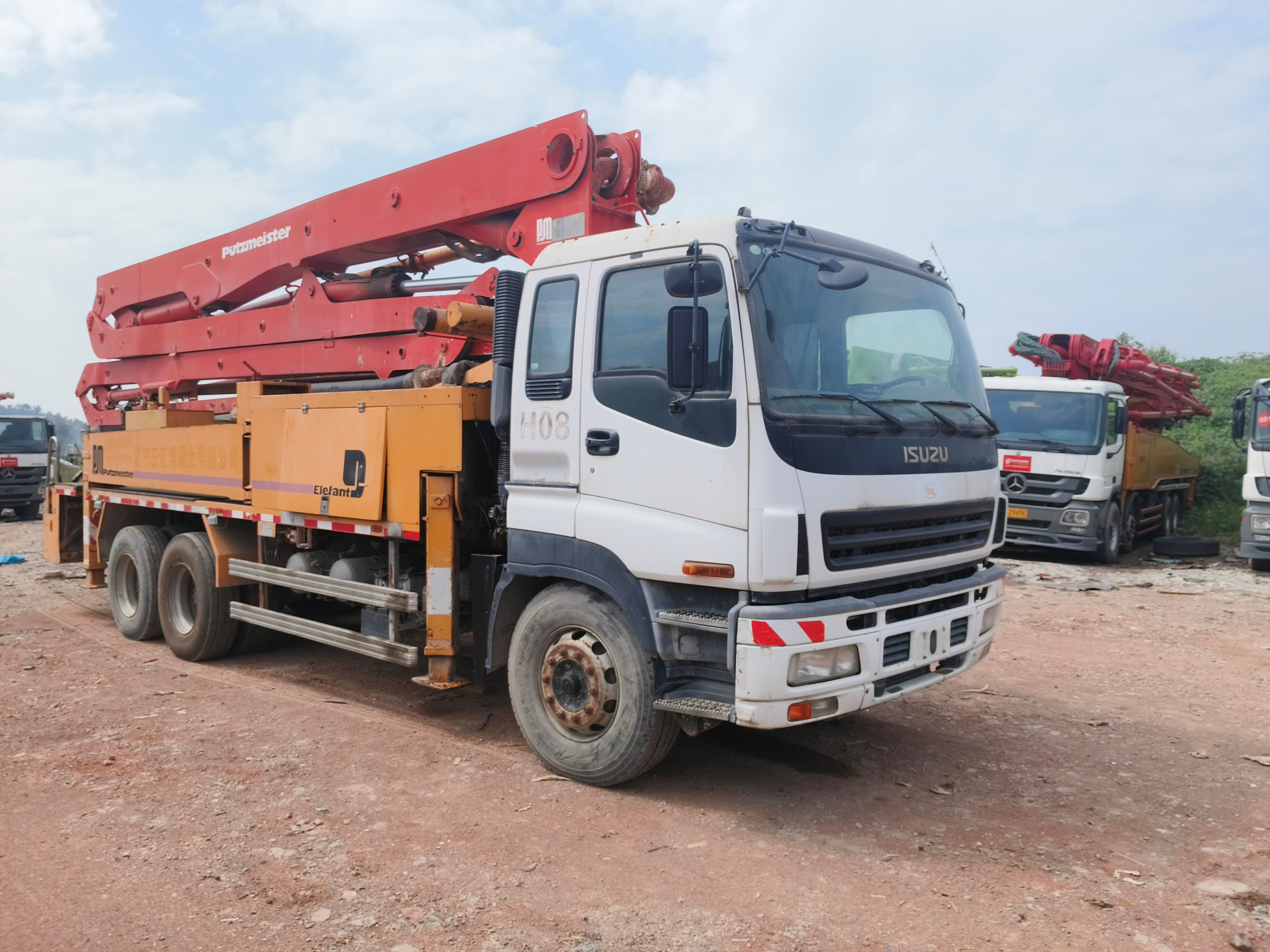 2013 Putzmeister 38m Concrete Pump On ISUZU Chassis In Stock With Basic Maintenance In Excellent Working Condition