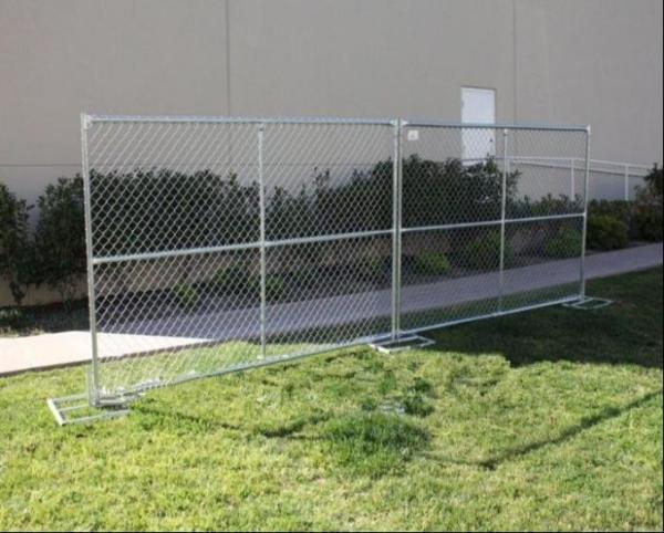 6'x10' smart chain link construction fence aperture 2⅜"x2⅜"(60mmx60mm) 2½"x2½"