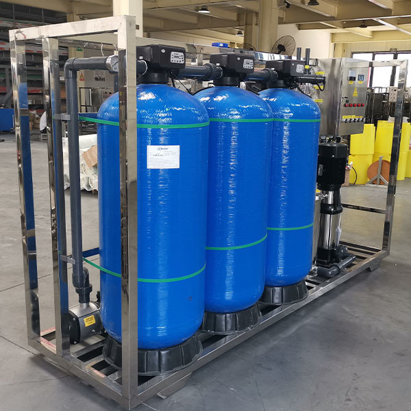 Pump Core Components Industrial Reverse Osmosis System for 4 ton per hour Water Treatment