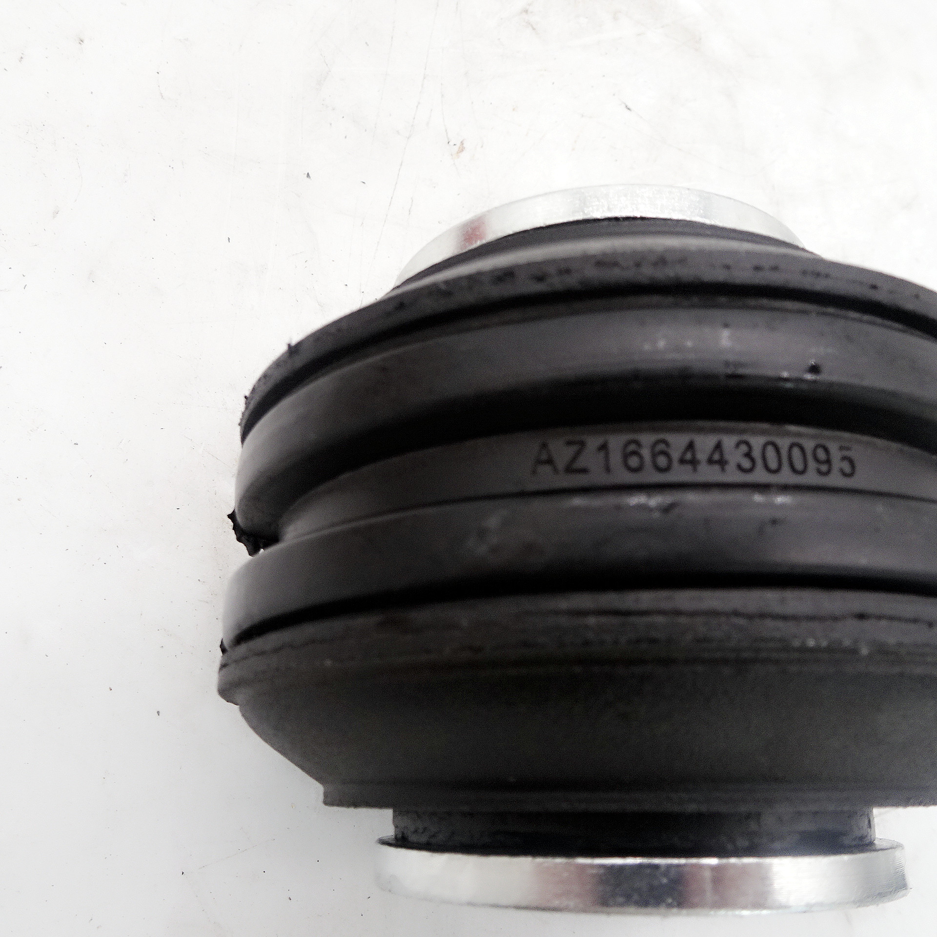 Hot Selling High Quality Howo Truck Parts Sinotruk Cabin Flip Bush For Sinotruck For HOWO