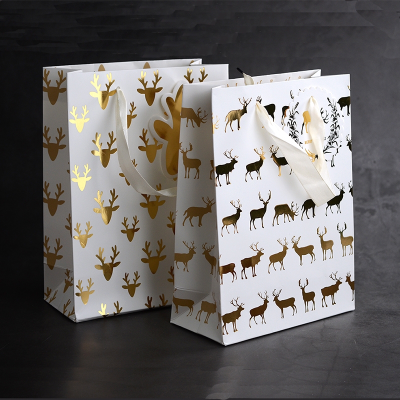 Customized gold foiled logo paper gift shopping bag