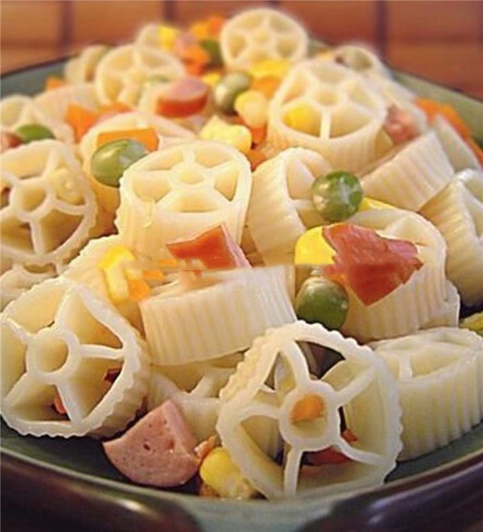 Automatic Stainless Steel Fresh Pasta Maker Machine Multi Functional