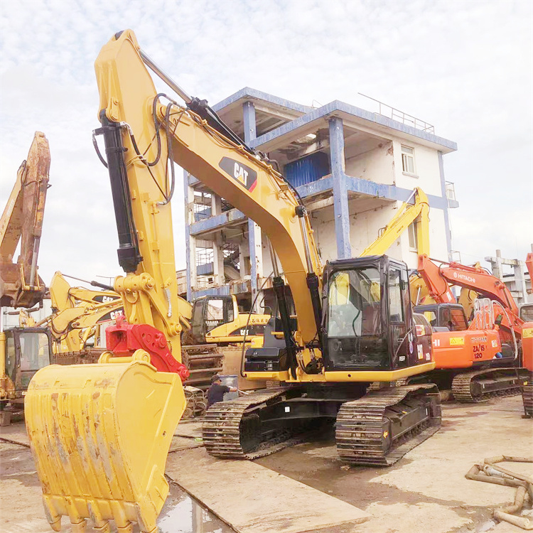 Original 2023 Year Caterpillar Used CAT 315D Excavator in Shanghai with 800 Working Hours