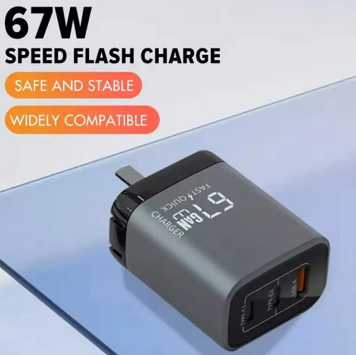 UK Plug 45W GaN USBA with USB C dual ports Charger Super Fast Charging Charger PD Adapter
