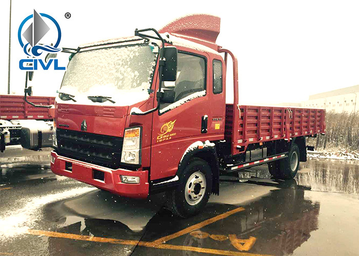 HOWO 4 X 2 Light Cargo Truck 190HP EUROIII can load 6T Economic and Fuel Saving