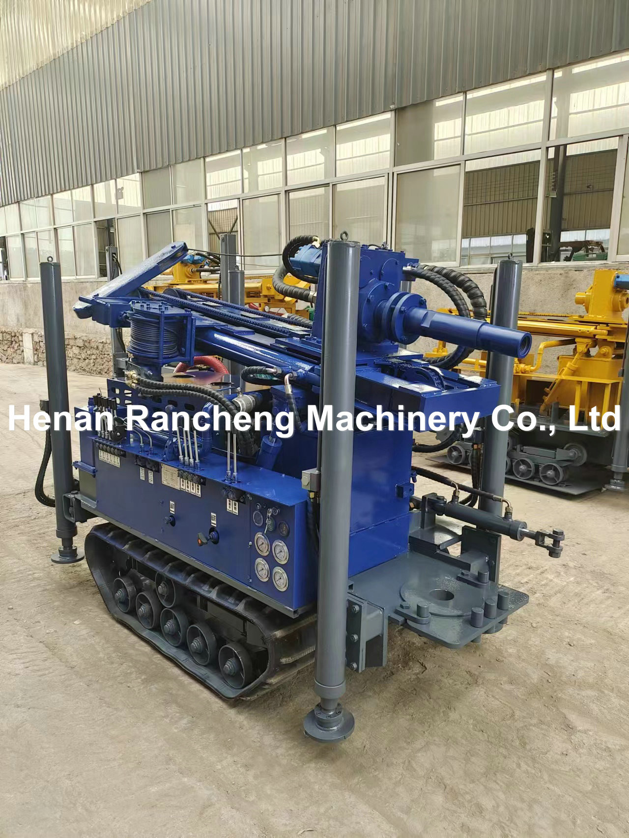 Drilling Machine Equipped With Powerful 77.3KW Yuchai Diesel Engine 45-65r/Min Rotary Speed