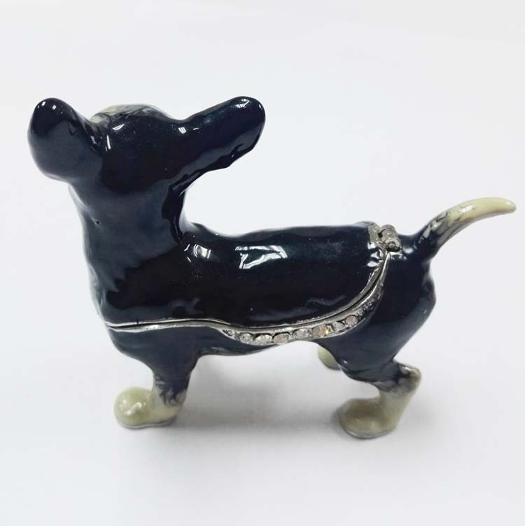 Cute small metal decorative trinket boxes Chihuahua dog jewelry box