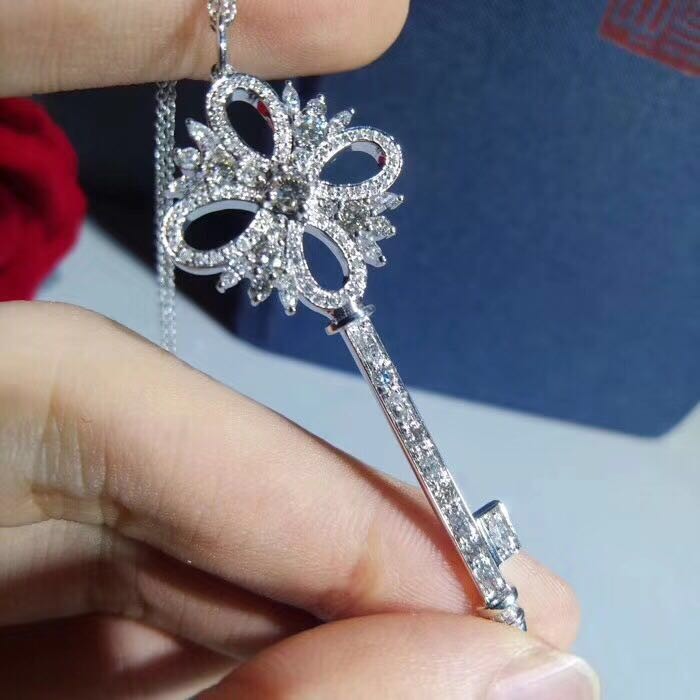 Latest Design 925 Silver Golden Bar Necklace Pendant Chain with Shine 108