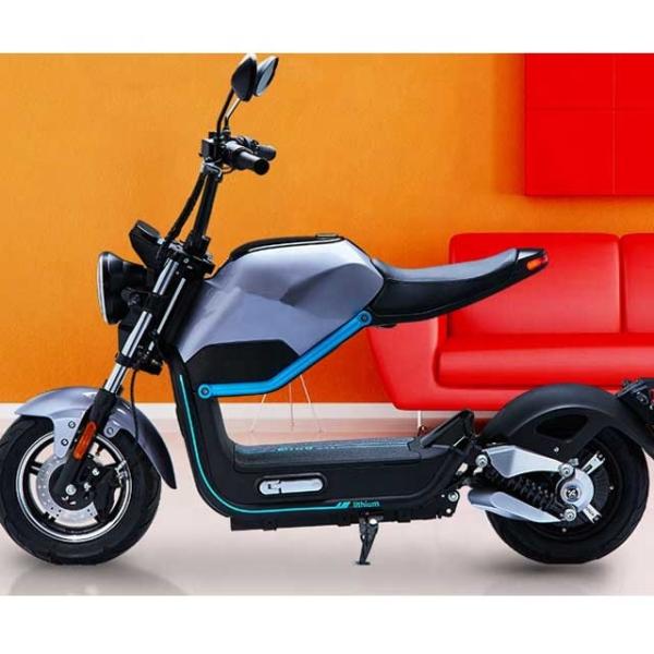 Range ≥ 60km Harley Electric Scooter Lithium Battery 60V 20AH Max Speed 40 -