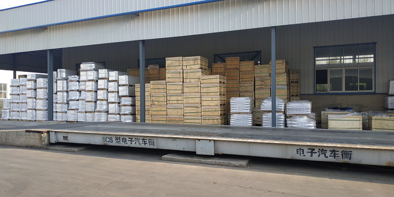 Butt Welded Steel Pipe Cap Black Galvanized Stainless Steel ASTM A182 F304