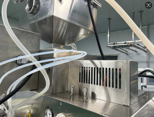 PLC And Touch Screen Control System Soft Gelatin Capsule Machine For Round Capsule Size And 4-32 Plungers