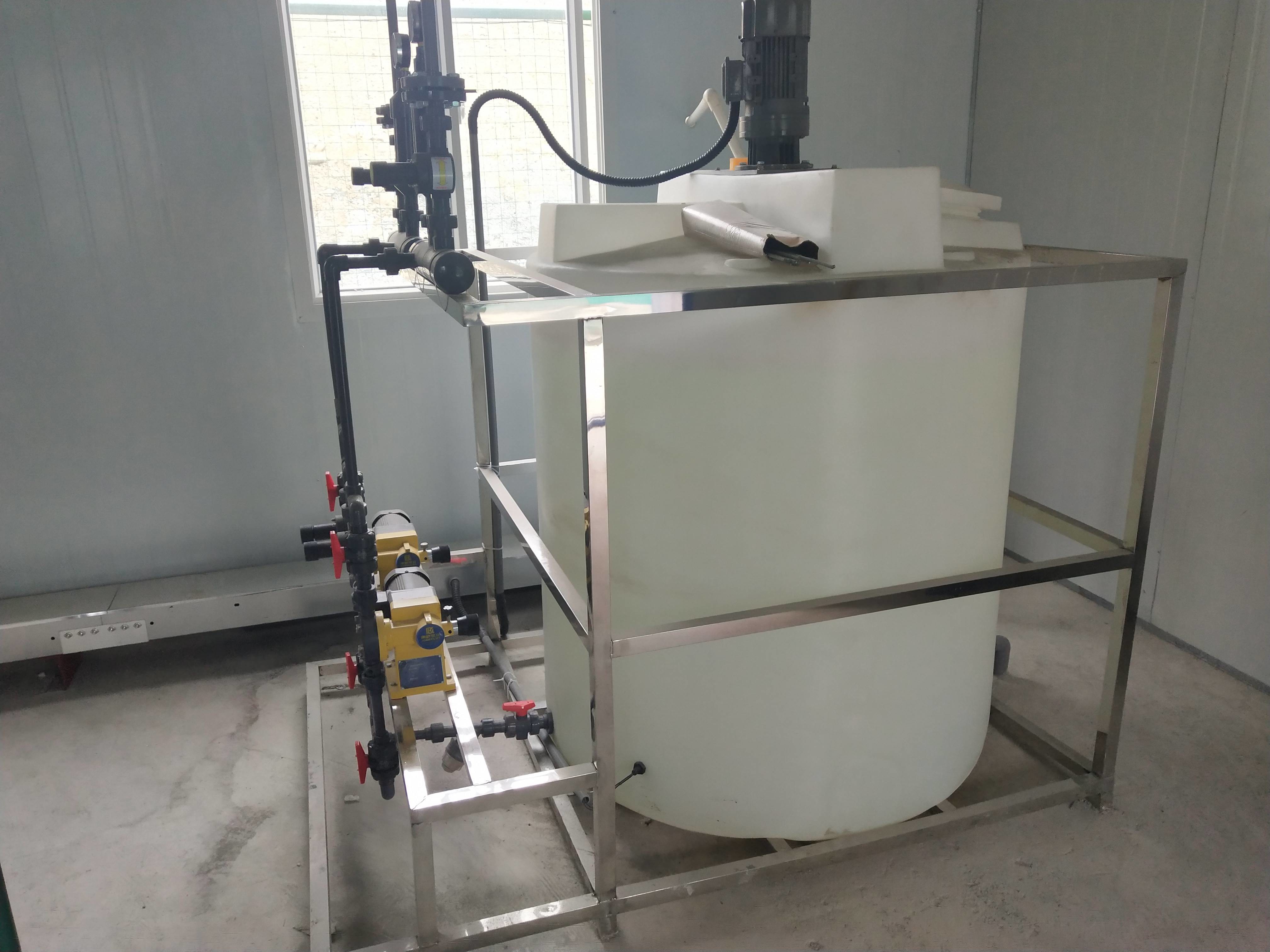 2000L/h Polymer Dosing Unit , 0.18Kw Dry Powder Mixing Machine