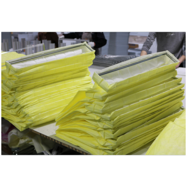 Non Woven Air Synthetic Pocket Bag Filter Medium Efficiency For Dust Collector