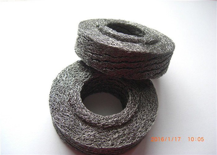 10-100mm Diameter 316 Material Knitted Wire Mesh Filter with High Filtering Performance Manufactures