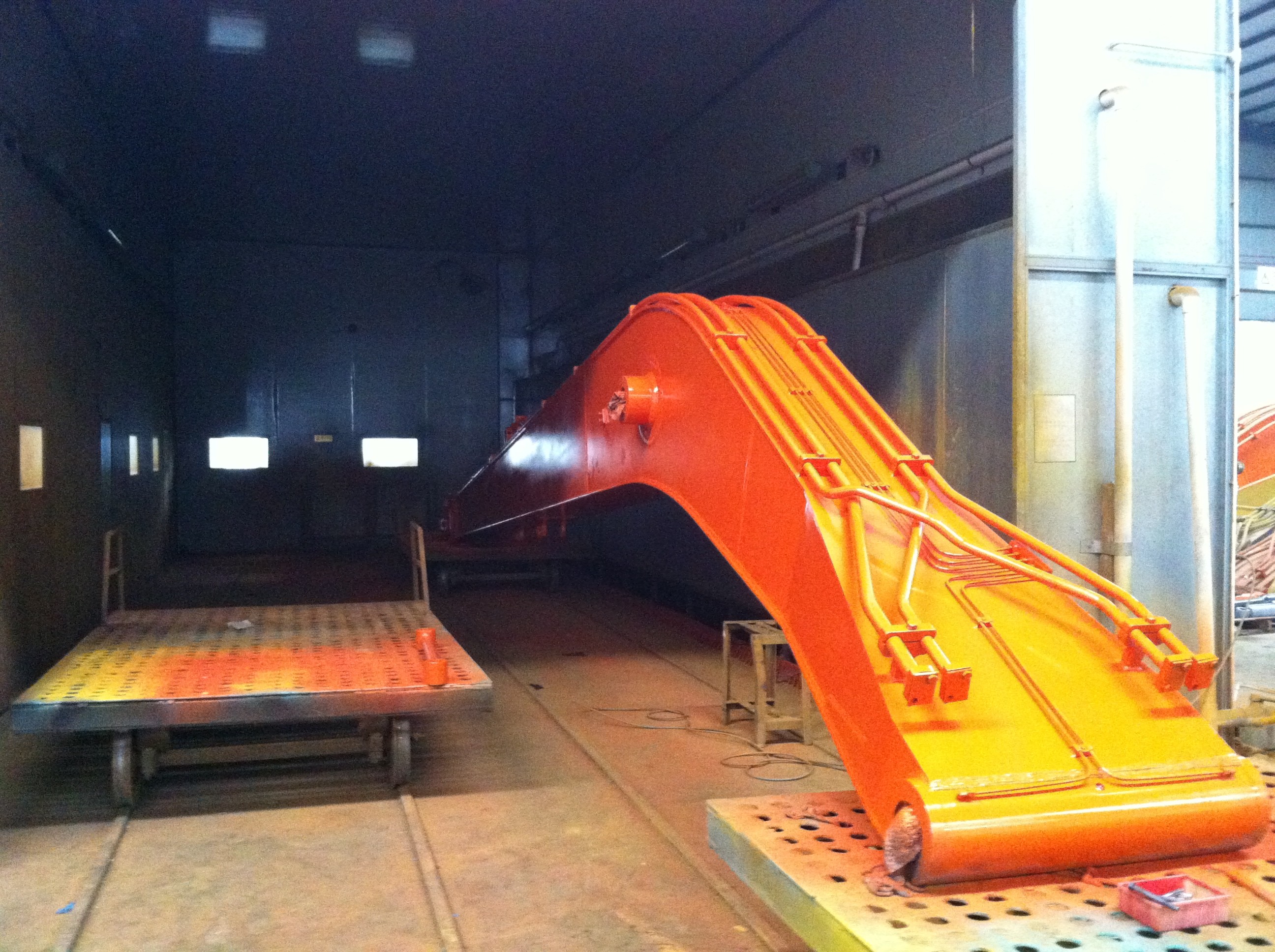 Doosan DH215,DX380 20M extended boom and arm excavator with Q550 Materia for long distance digging and dredging river