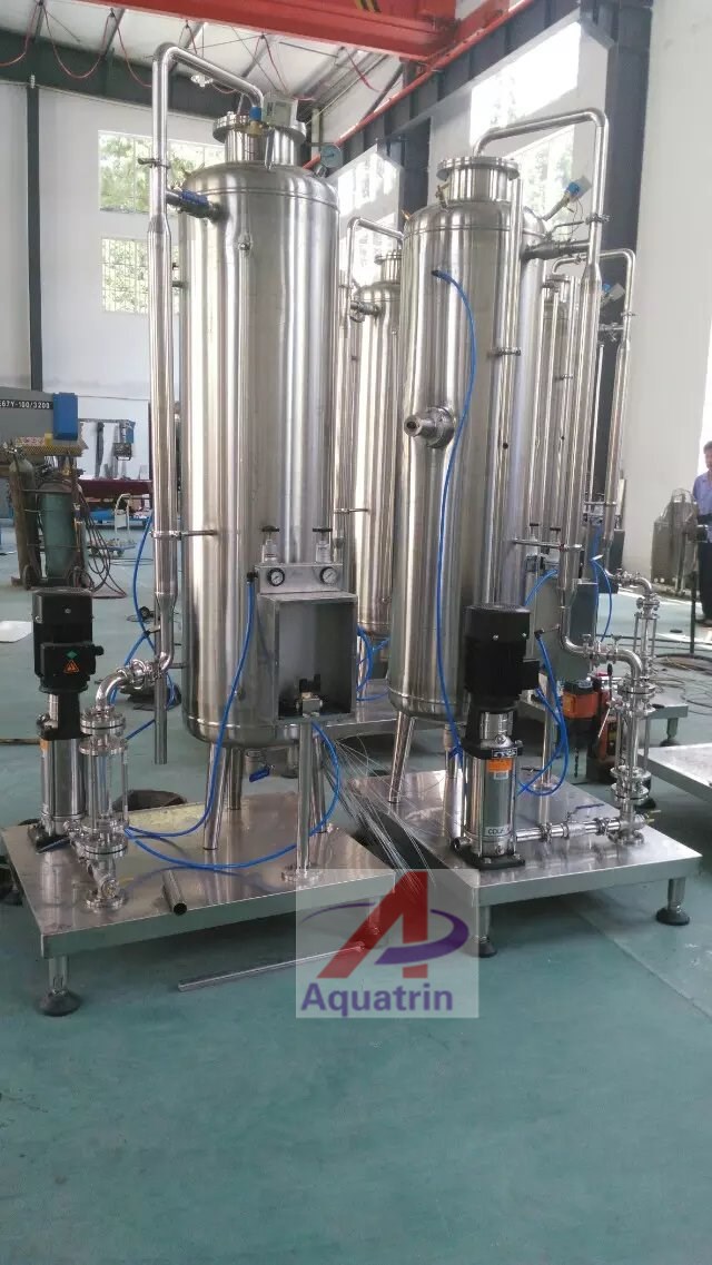 SGS Isobaric Liquid Filling And Capping Machine High Speed