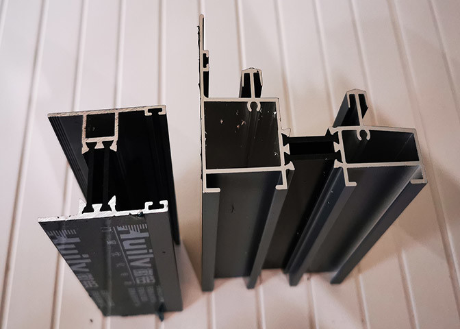 PVDF Coating 2.2mm Aluminum Door Frame Extrusions Profile