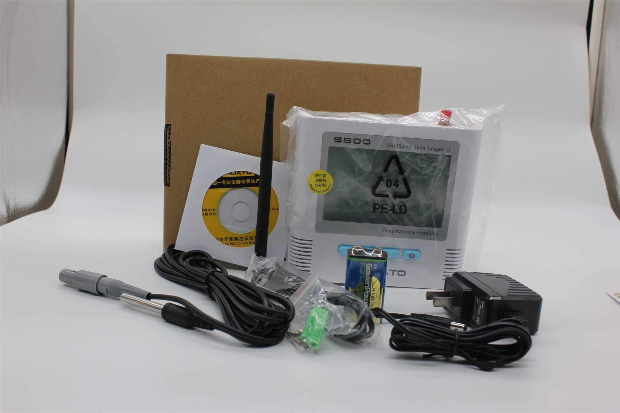 HUATO WiFi Data Logger With Integrated Temperature Probe CE / ROHS Approved