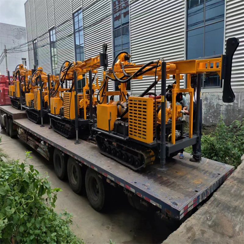 Borehole DTH Water Well Drilling Rig 500-700m Drilling Depth