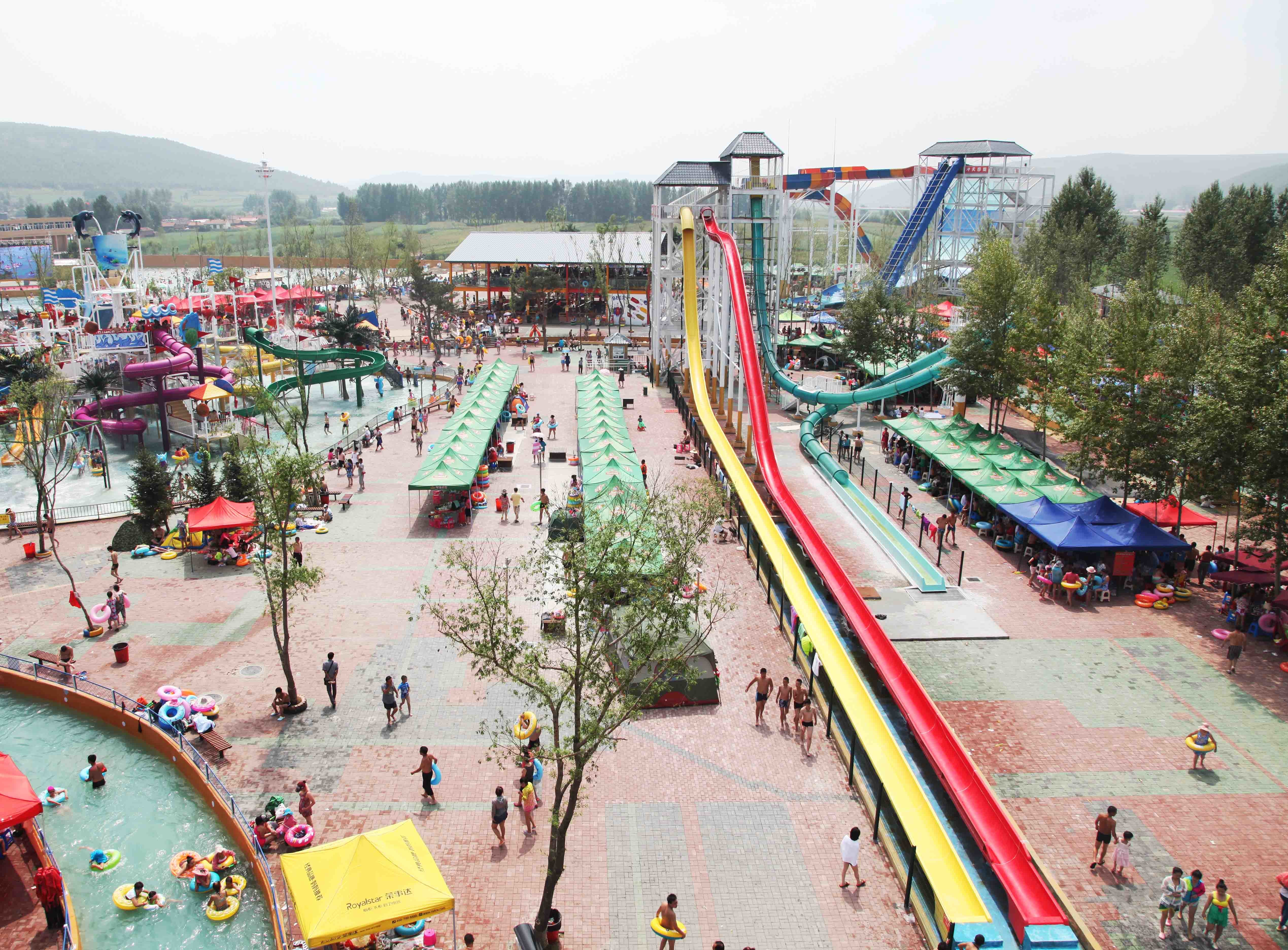 High Speed Slide / Adult Water Plastic Slide for Adventure Water Park / Customized Water Slide