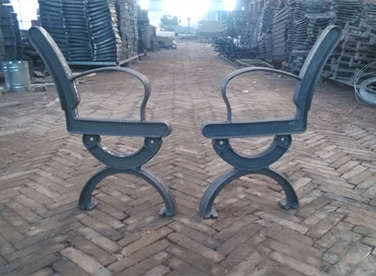 Antique Cast Iron Garden Bench Legs With Wood Slats For Cast Metal Garden Bench