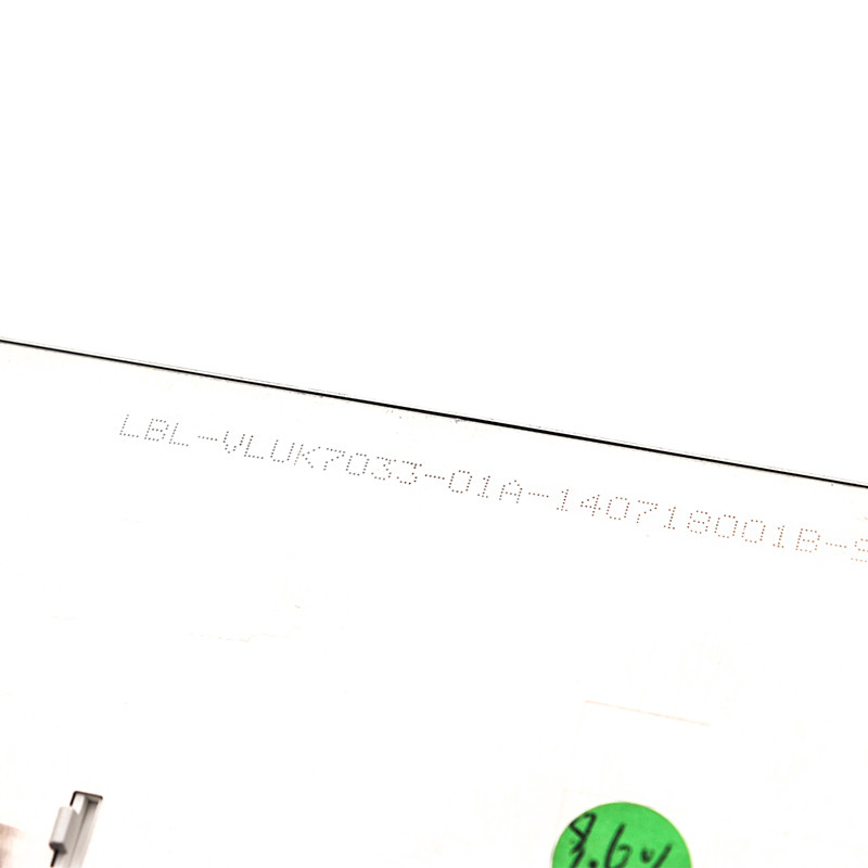 Durable TFT Car LCD Module C0G-VLUK7033-01 (LBL-VLUK7033-01A)