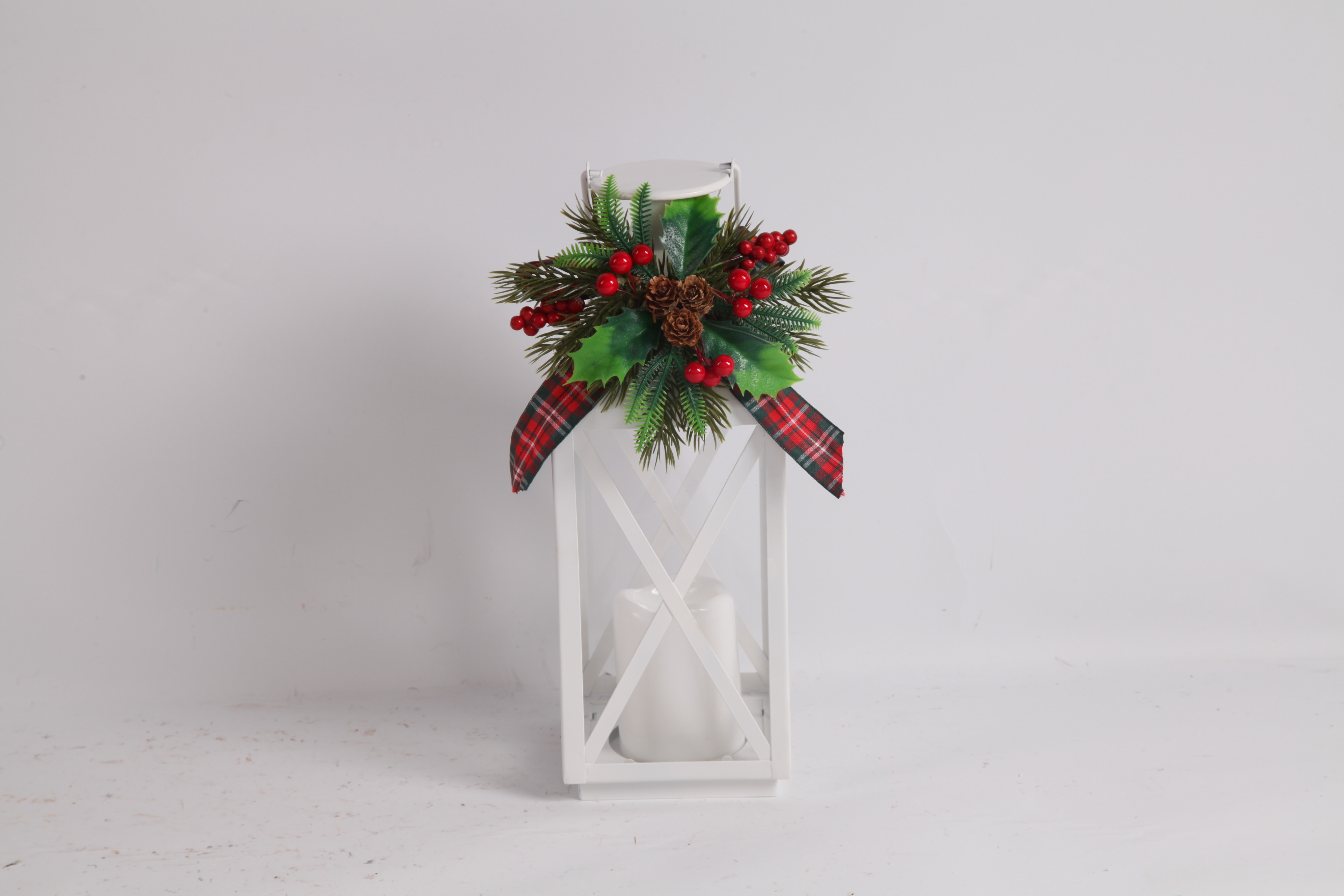 Christmas Lanterns Indoor Outdoor Metal Decorations Electronic Candles