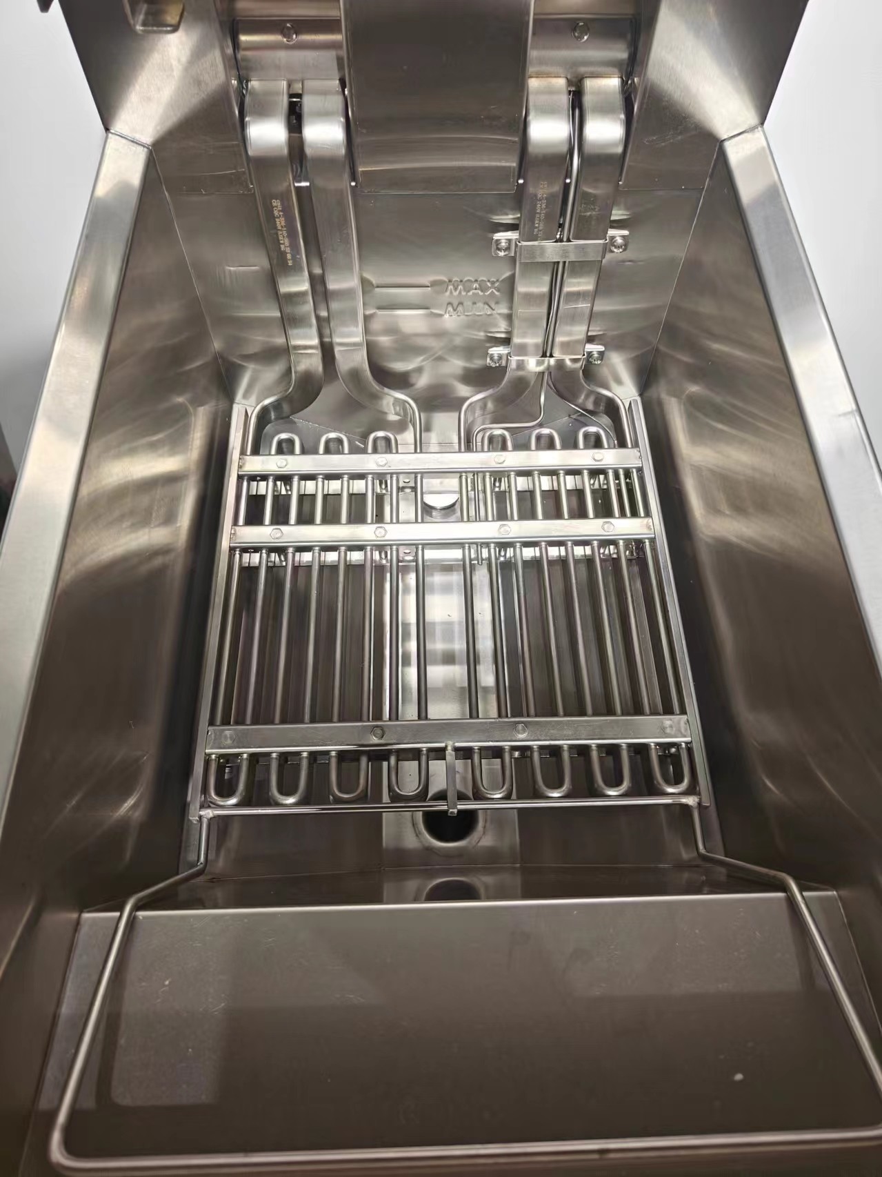 One Pot Two Baskets 26L 14KW 380V With Oil Filtration Electric Open Deep Fryer