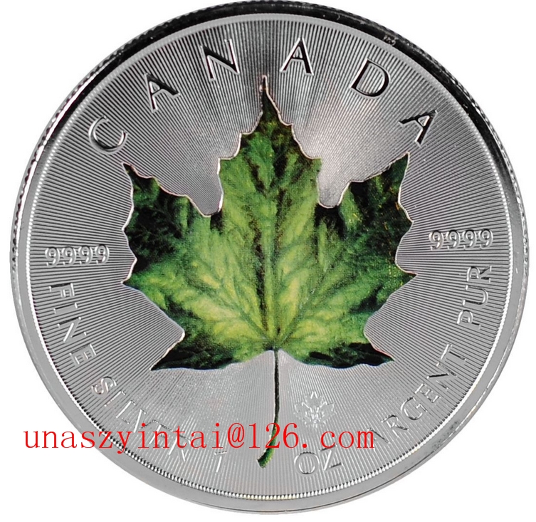 Non Magnetic Canada Elizabeth Maple Leaf Gold Plated coin