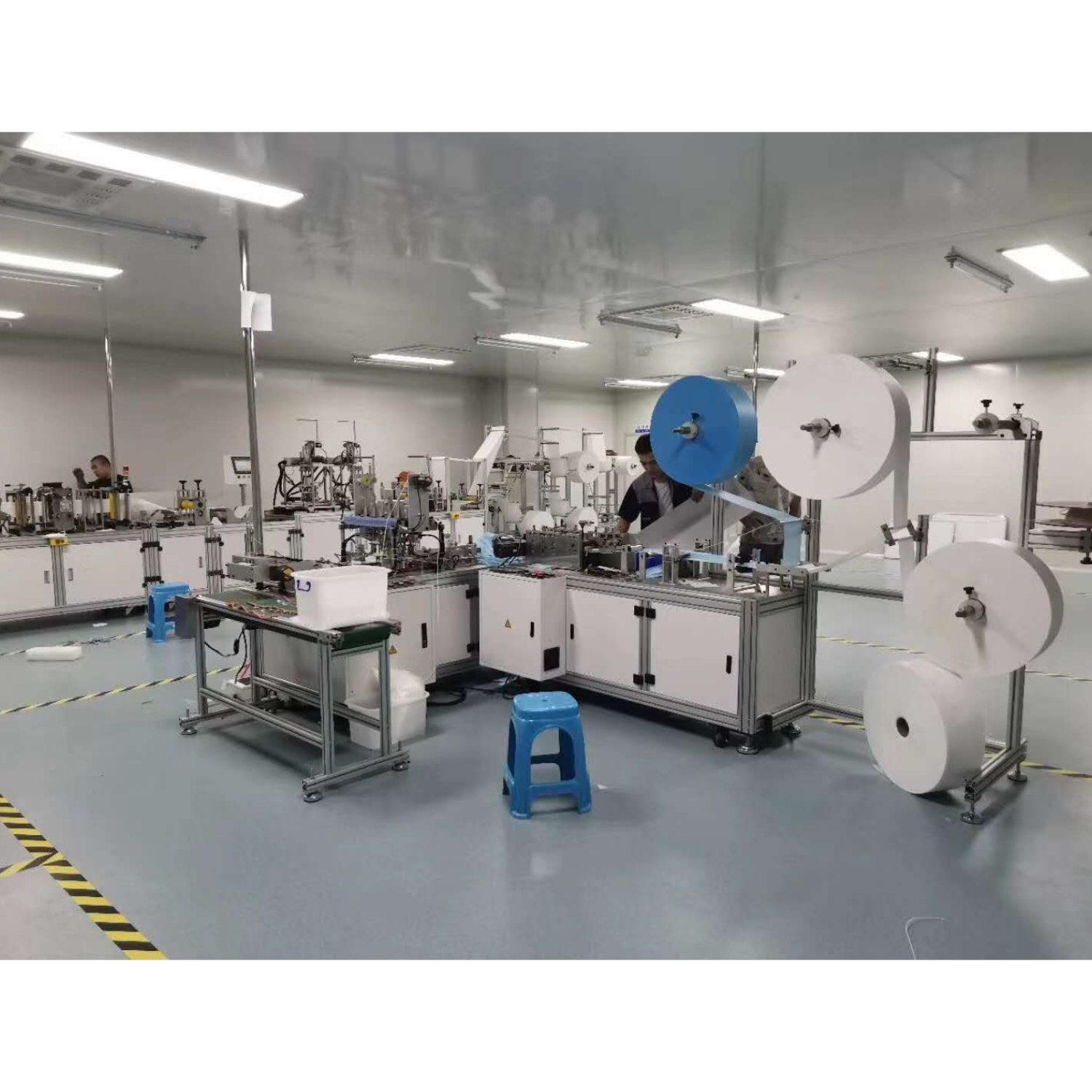 High-quality manufacture fully automatic packing sealing face mask machine